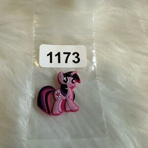 🌈 10/$5 Pink My Little Pony croc charm
